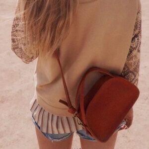 NWT Madewell Sydney Zip Top Crossbody in Burnt Orange